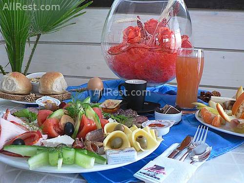 Lola Garden Hotel 23